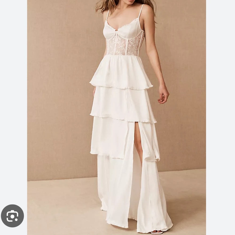 V.Chapman Dakota bridal dress * sold out online - Picture 3 of 12